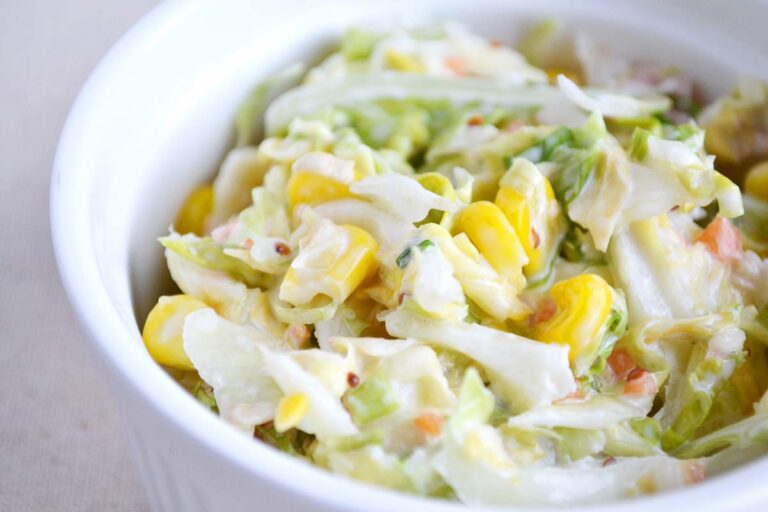 カリカリのフィッシュタコスと赤キャベツのコールスローのレシピ