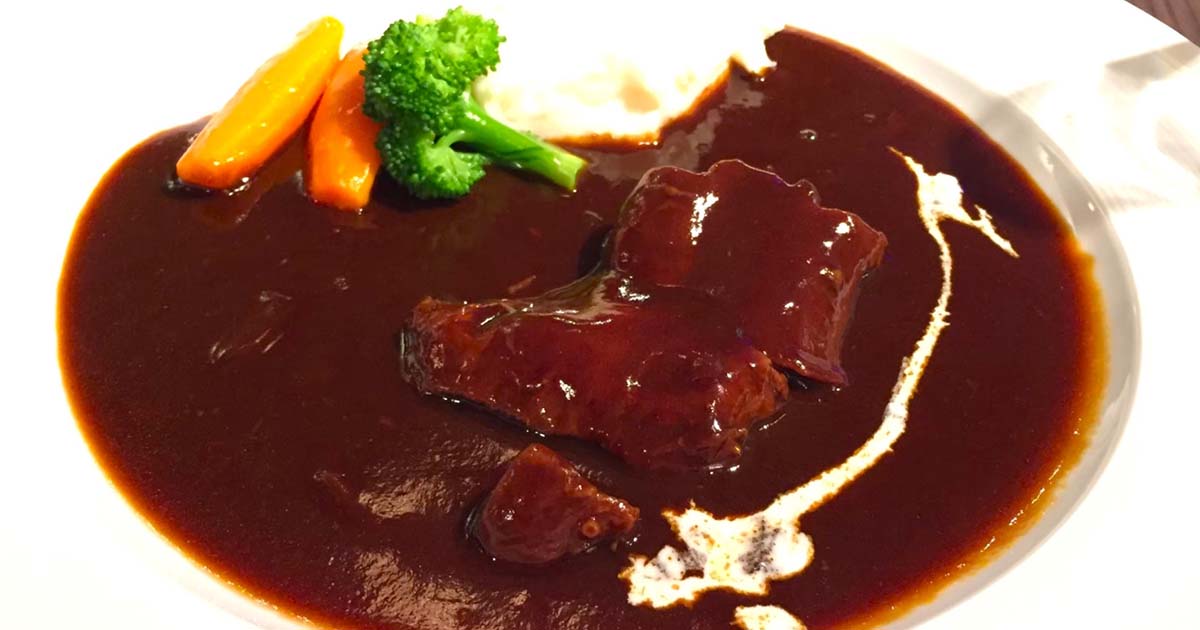赤ワイン煮