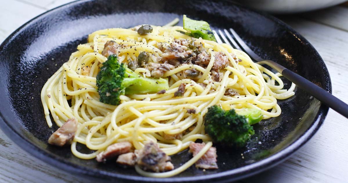 サバ缶　パスタ