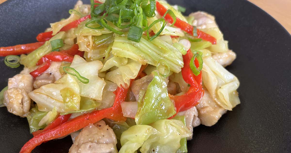 キャベツ　鶏肉　炒め