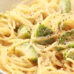 アボカド　パスタ