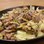 焼肉　鉄板　キャベツ